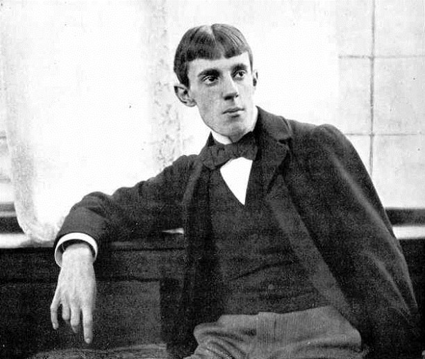 Read more about the article Aubrey Beardsley- Short notes | Know everything in seconds-artandcrafter.com Art nouveau