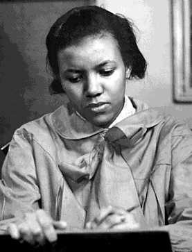 Read more about the article Augusta Savage- Short notes | Know everything in seconds-artandcrafter.com Harlem renaissance