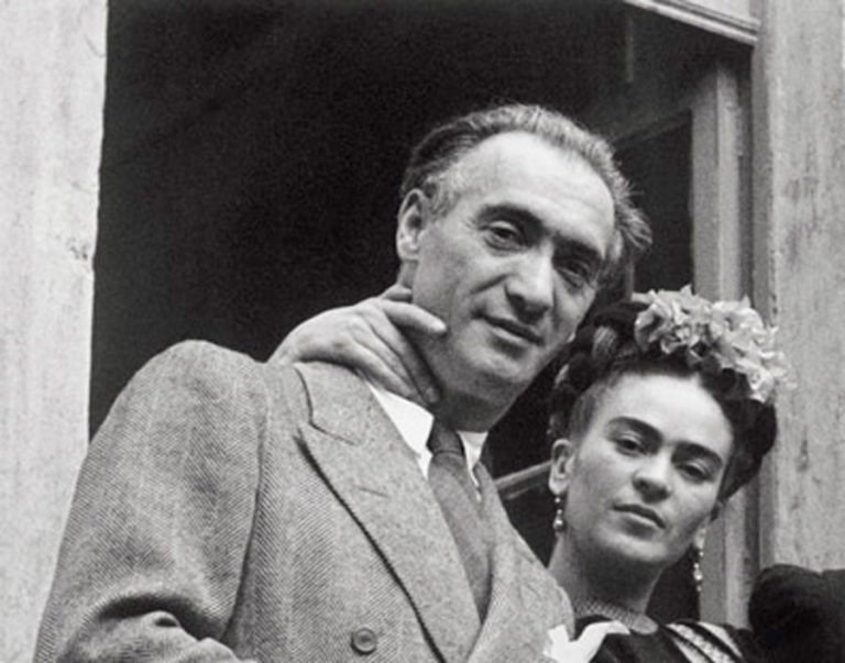 Read more about the article Frida Kahlo- Life, paintings, contribution, death- Easy explanation | artandcrafter.com Magic realism