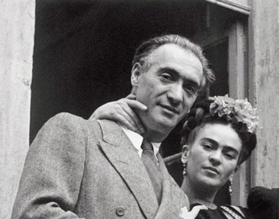 You are currently viewing Frida Kahlo- Life, paintings, contribution, death- Easy explanation | artandcrafter.com Surrealism