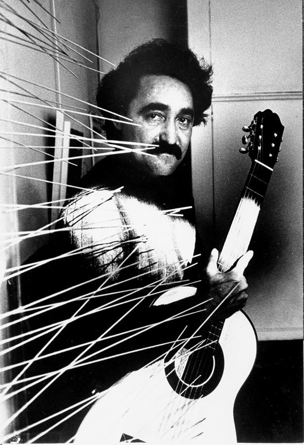 Read more about the article Jesús Rafael Soto- Life, paintings, contribution, death- Easy explanation | artandcrafter.com Op art