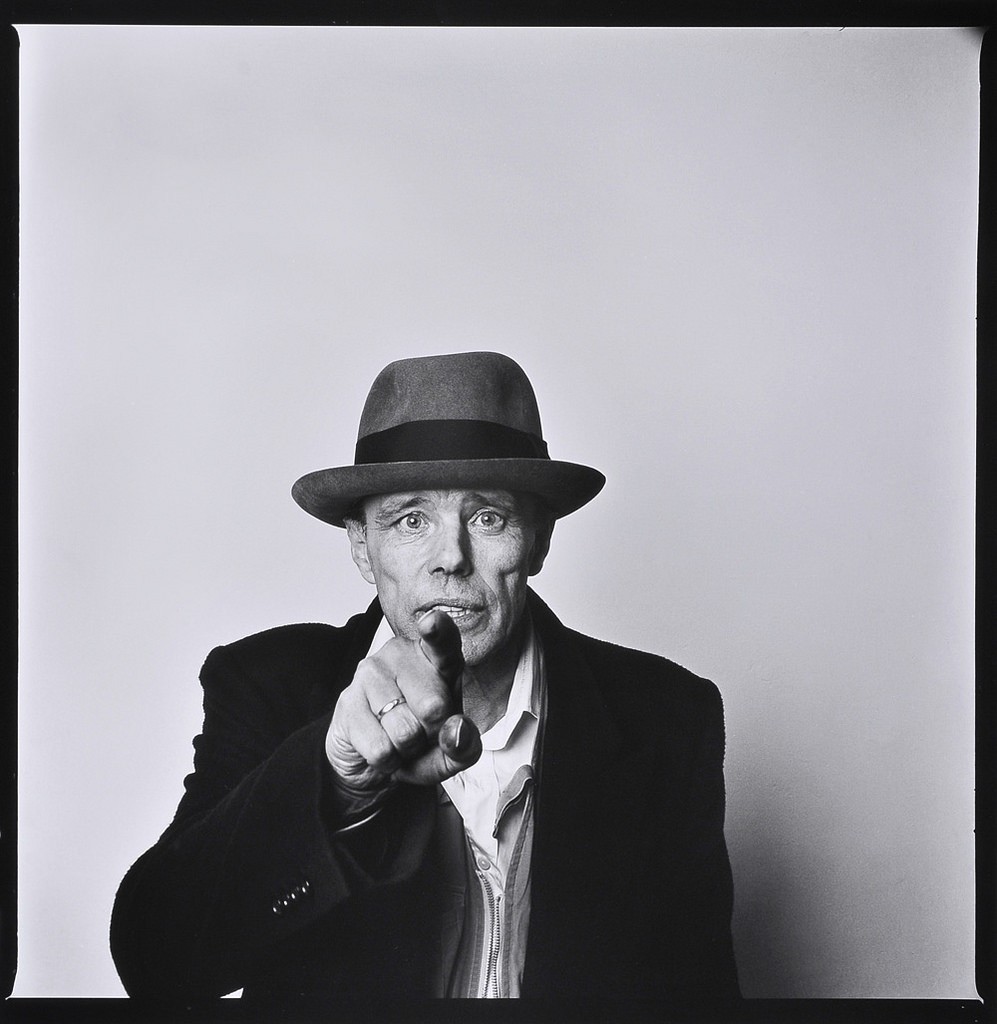 You are currently viewing Joseph Beuys- Biography | short notes | Top artworks – artandcrafter.com Conceptual art