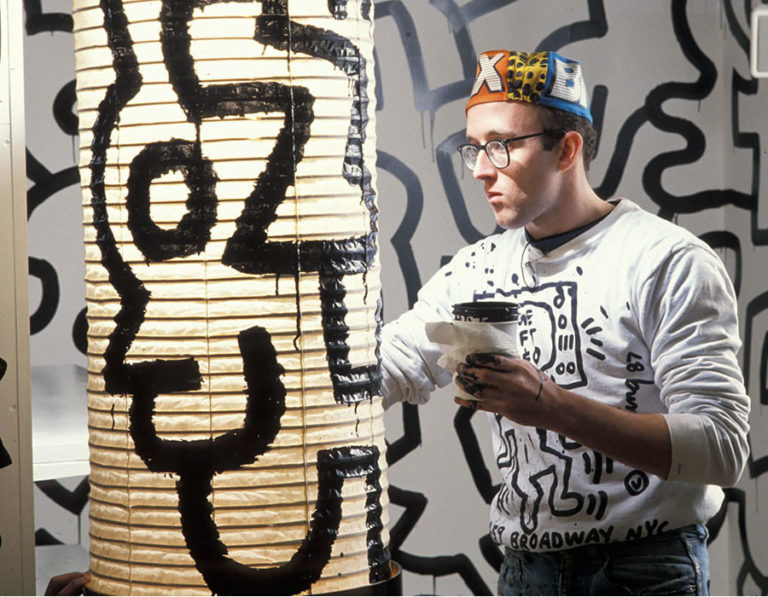 Read more about the article Keith Haring- Short notes | Know everything in seconds-artandcrafter.com Contemporary art