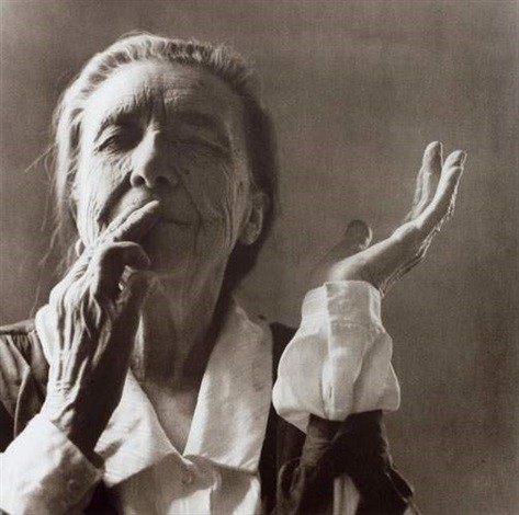 Read more about the article Louise Bourgeois- Life, paintings, contribution, death- Easy explanation | artandcrafter.com Modernism