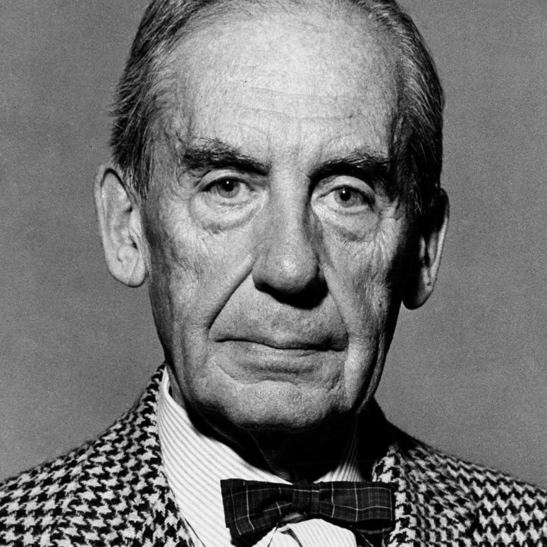 Read more about the article Walter Gropius- Biography | short notes | Top artworks – artandcrafter.com Bauhaus