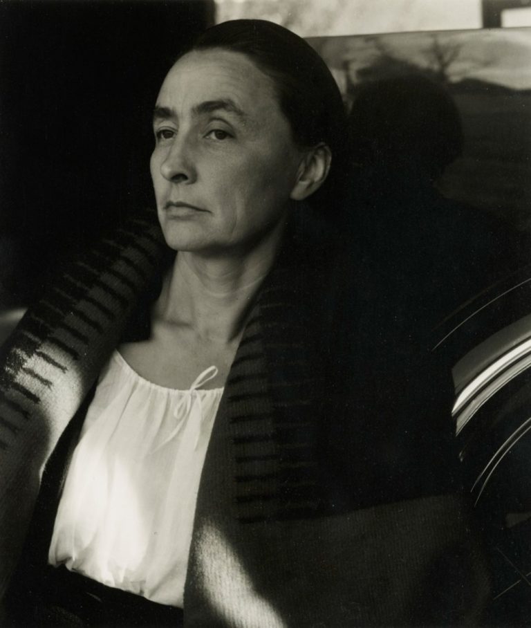 Read more about the article Georgia O’keeffe- Short notes | Know everything in seconds-artandcrafter.com Vanitas