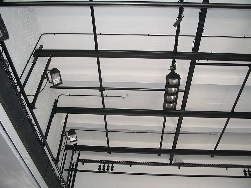 Ceiling with light fixtures for stage